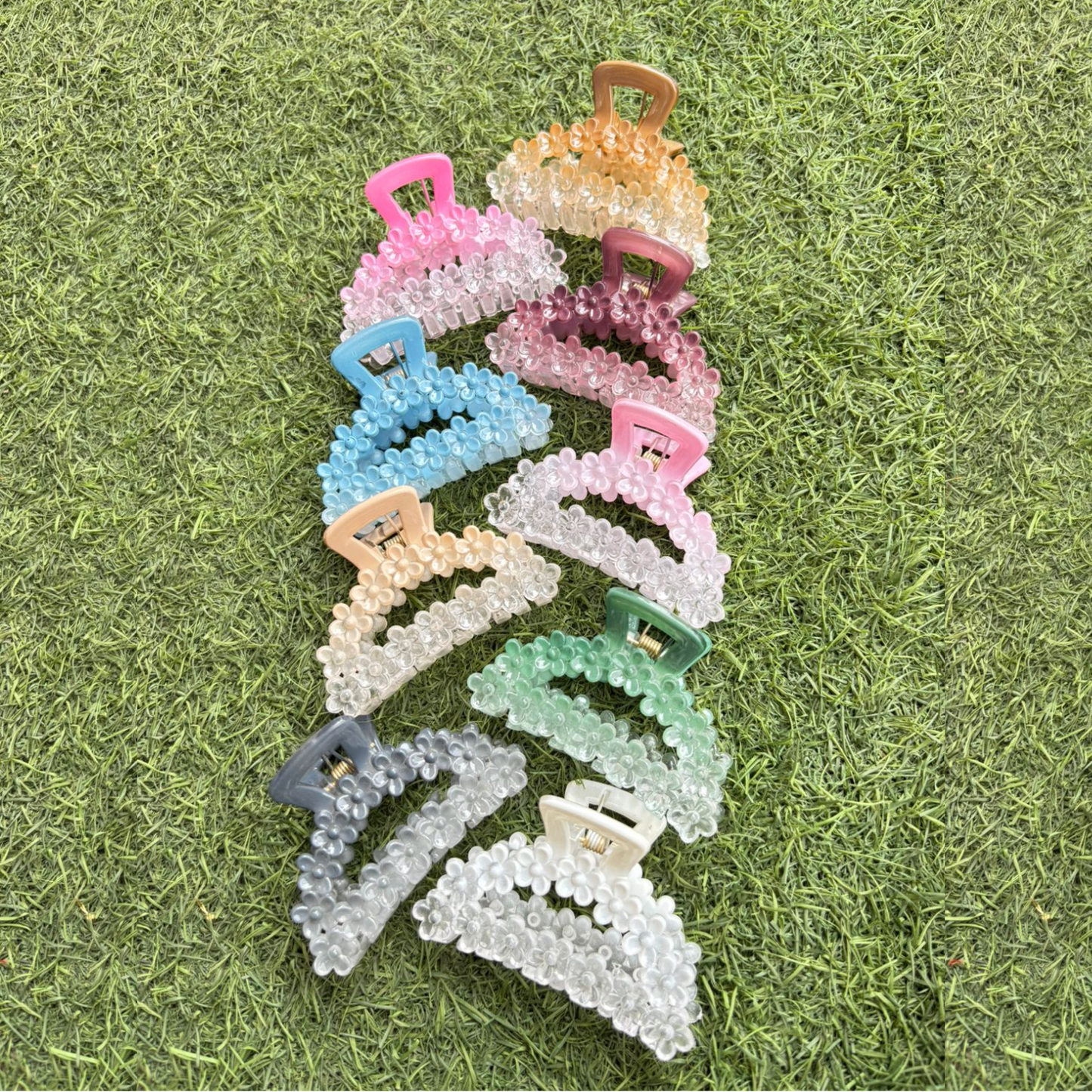 Hair Clutcher (8 pcs)